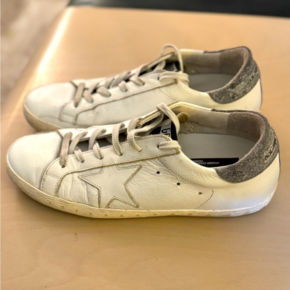 Golden Goose Shoes - Golden goose Superstar Sneaker in White Leather with glitter on back